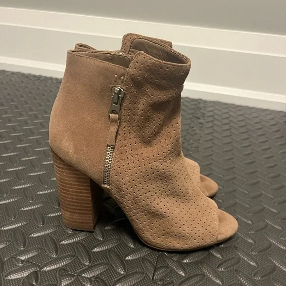 Jessica Simpson Suede Ankle Booties in Beige - Picture 4 of 6